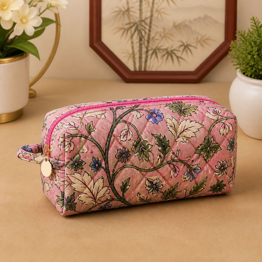 Cosmetic bag