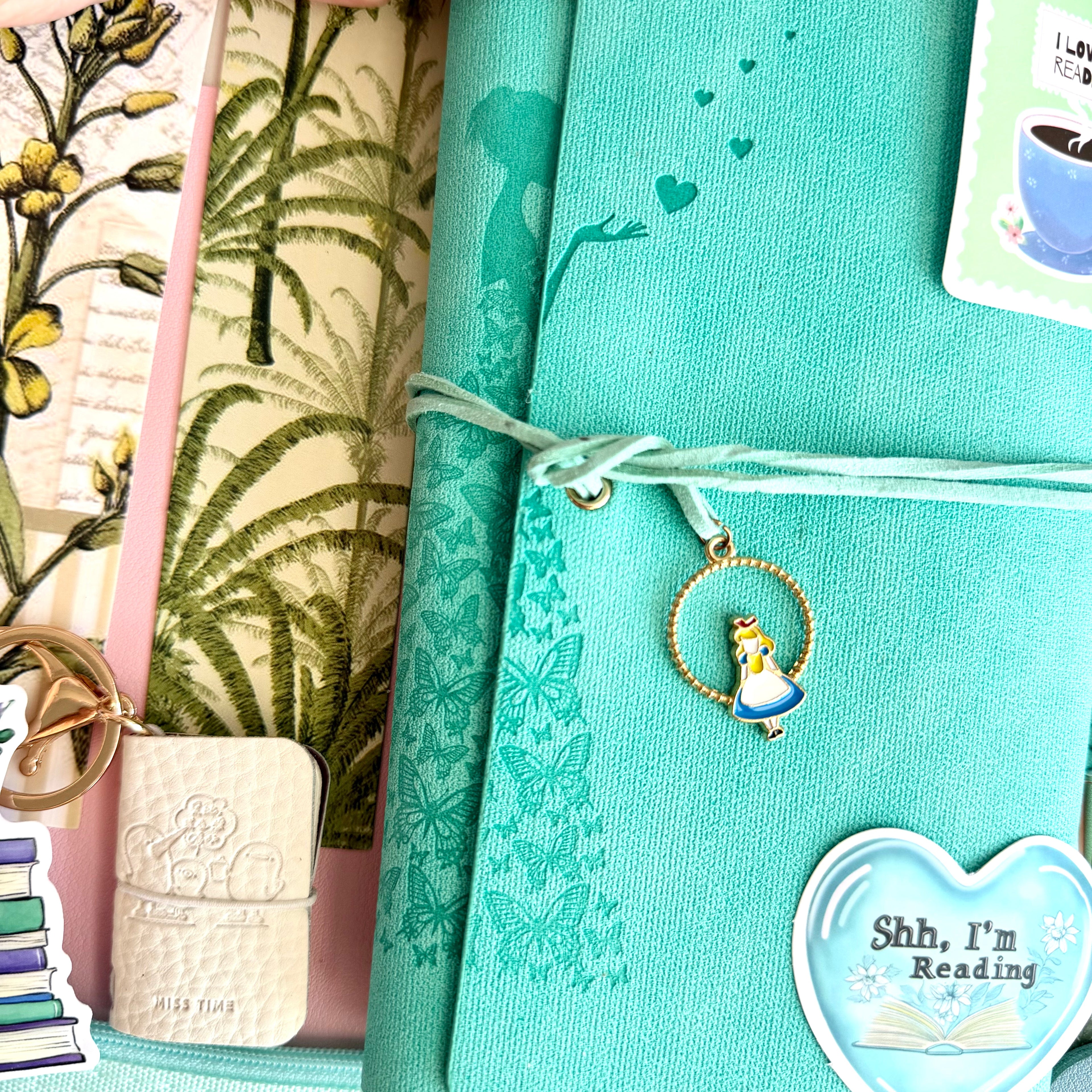 Vintage Mint Bookish Bundle